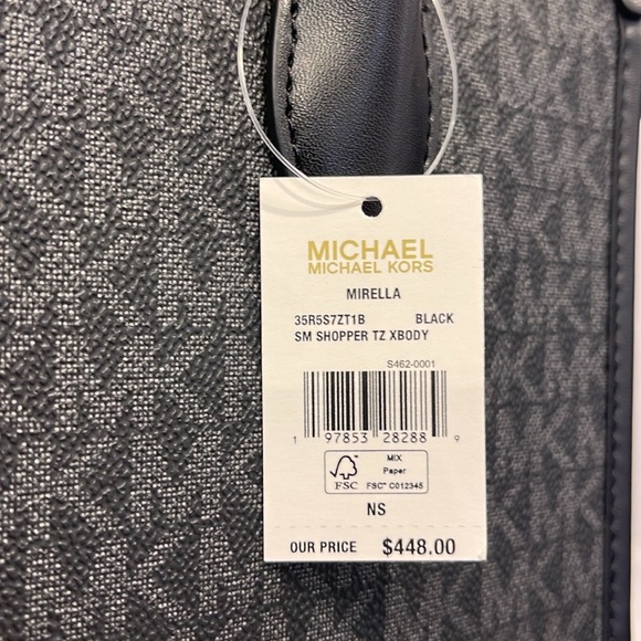 Michael Kors Mirella Small Signature Logo Crossbody Bag
Black
NWT - Picture 13 of 16